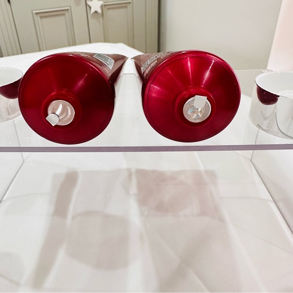 Elemis Frangipani Monoi  Body Cream 200ml ( 2 X 100ml) - Picture 4 of 5